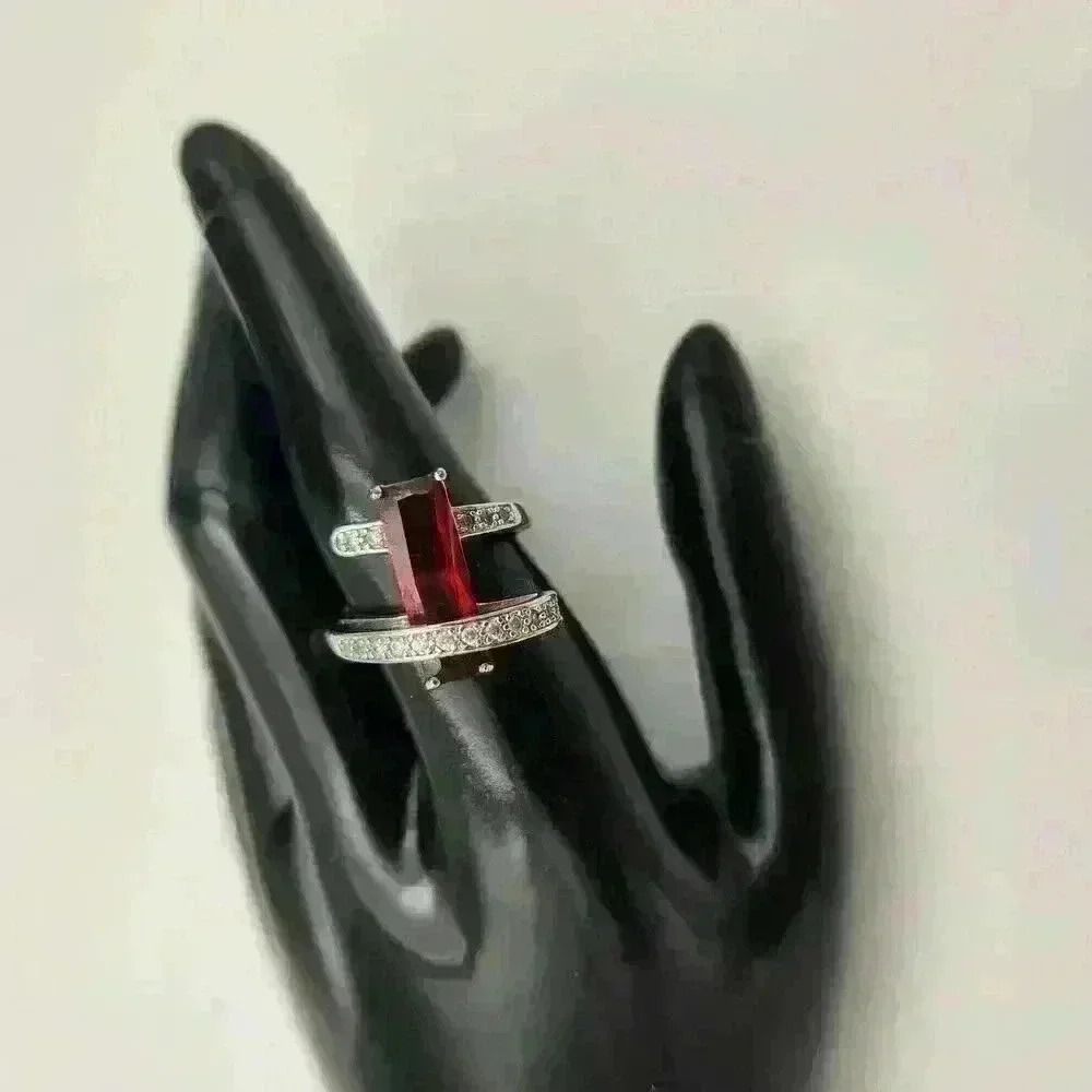 Unique Design Ruby & White Topaz 925 Sterling Silver Fashion Ring‎ Size 8 - Picture 3 of 11